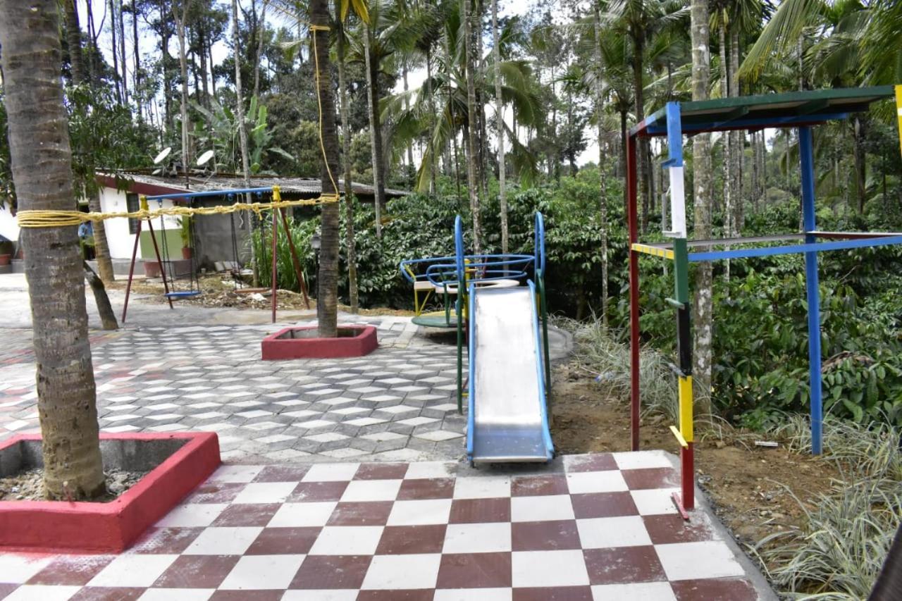 Апартаменты Camp Coorg Мадикери Экстерьер фото