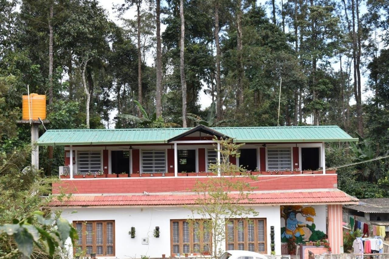 Апартаменты Camp Coorg Мадикери Экстерьер фото
