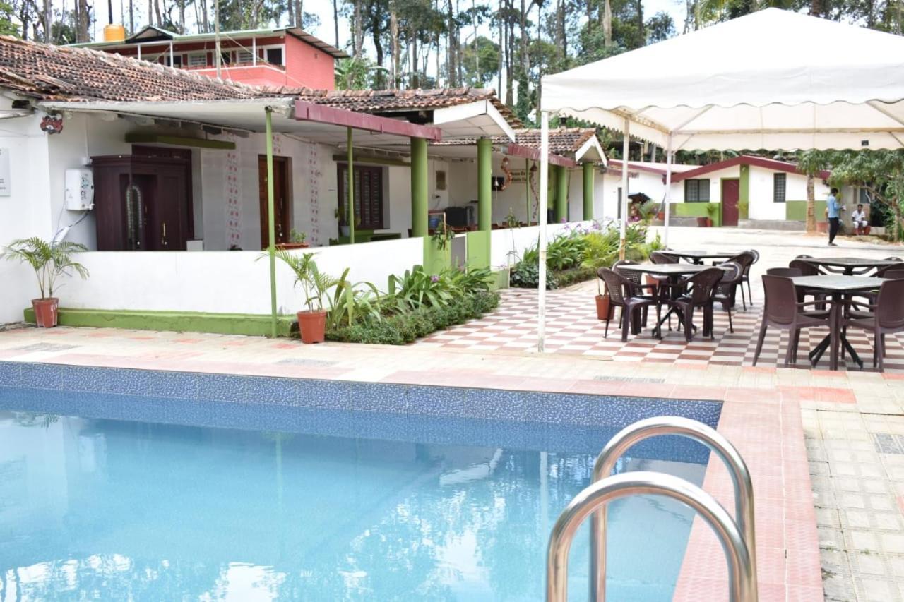 Апартаменты Camp Coorg Мадикери Экстерьер фото